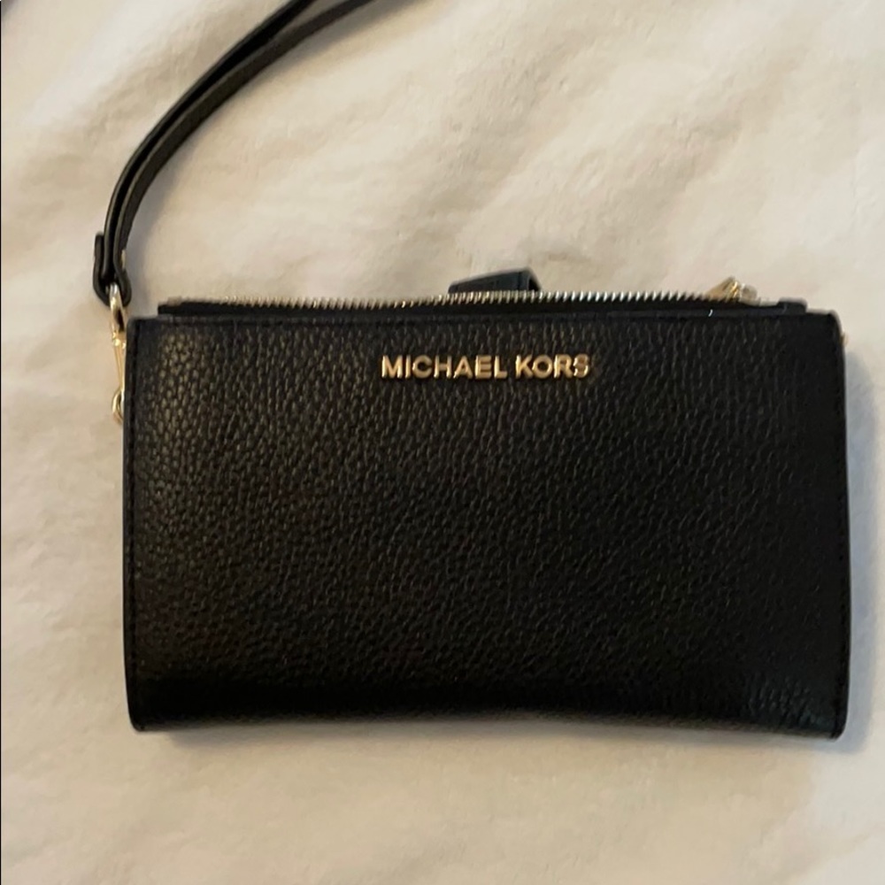 MK wristlet